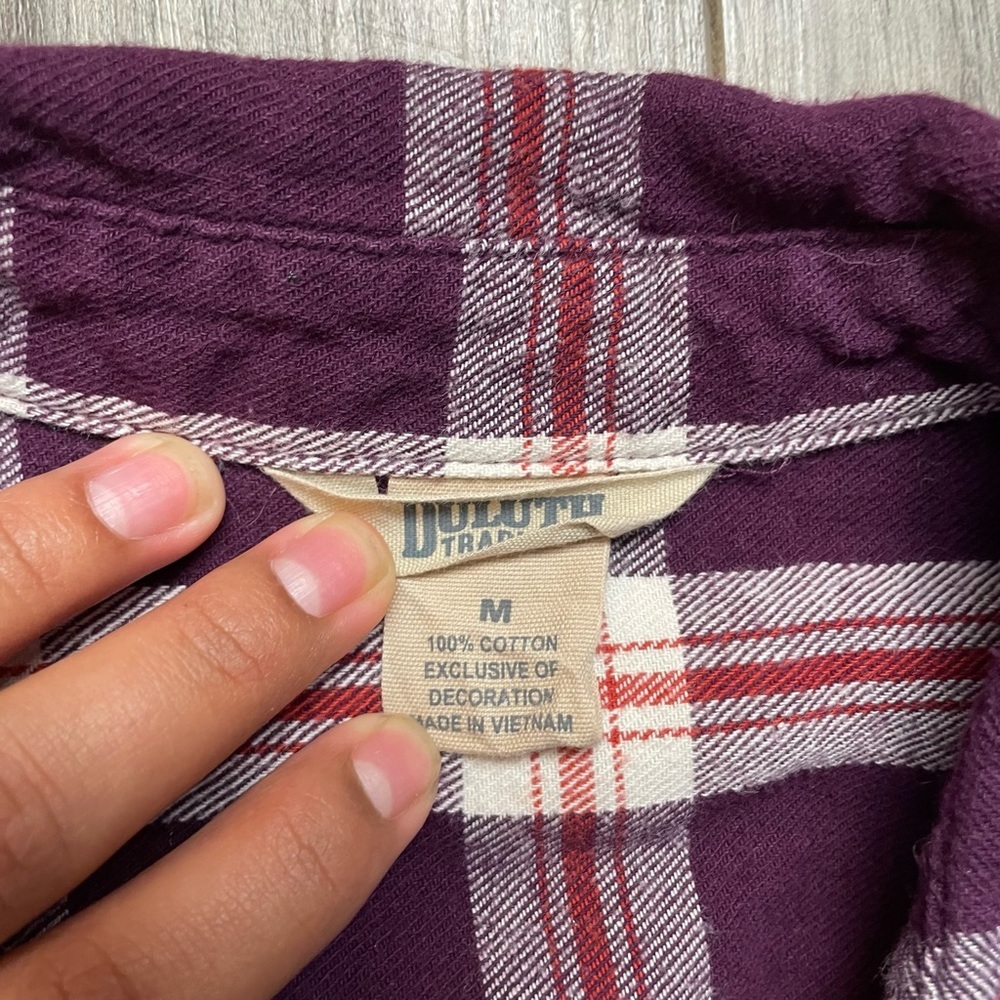 Duluth Trading Co Purple Plaid Long Sleeve Button Down Shirt Medium‎ - Picture 3 of 6